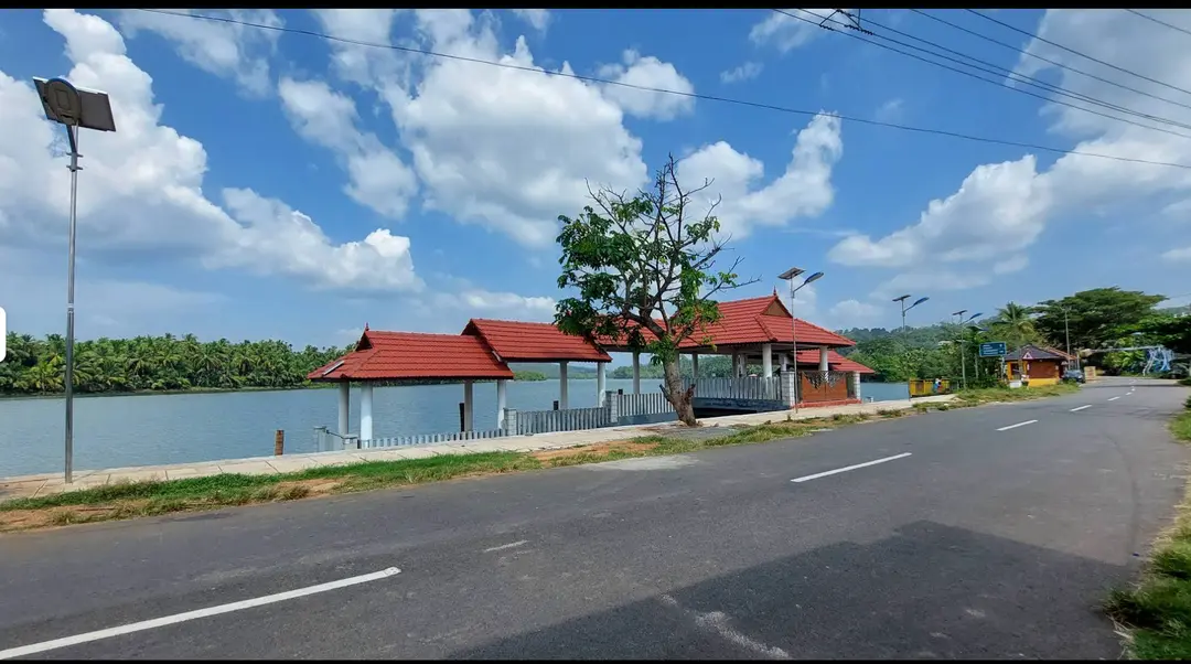 View of Mangalassery Vallamkali Pavilion